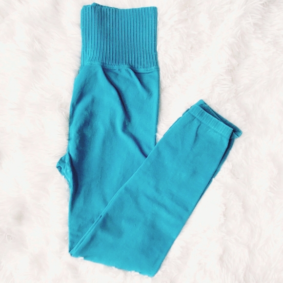 FREE PEOPLE SET - Picture 2 of 8